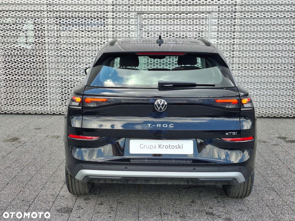 Volkswagen T-Roc - 8