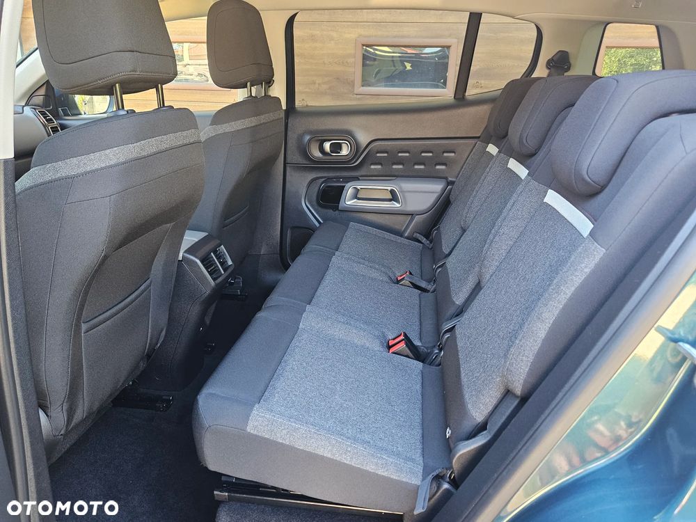 Citroën C5 Aircross 1.6 PureTech Live EAT8 - 6