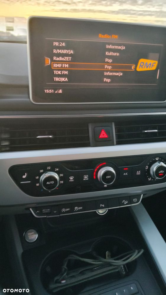 Audi A4 Allroad - 32