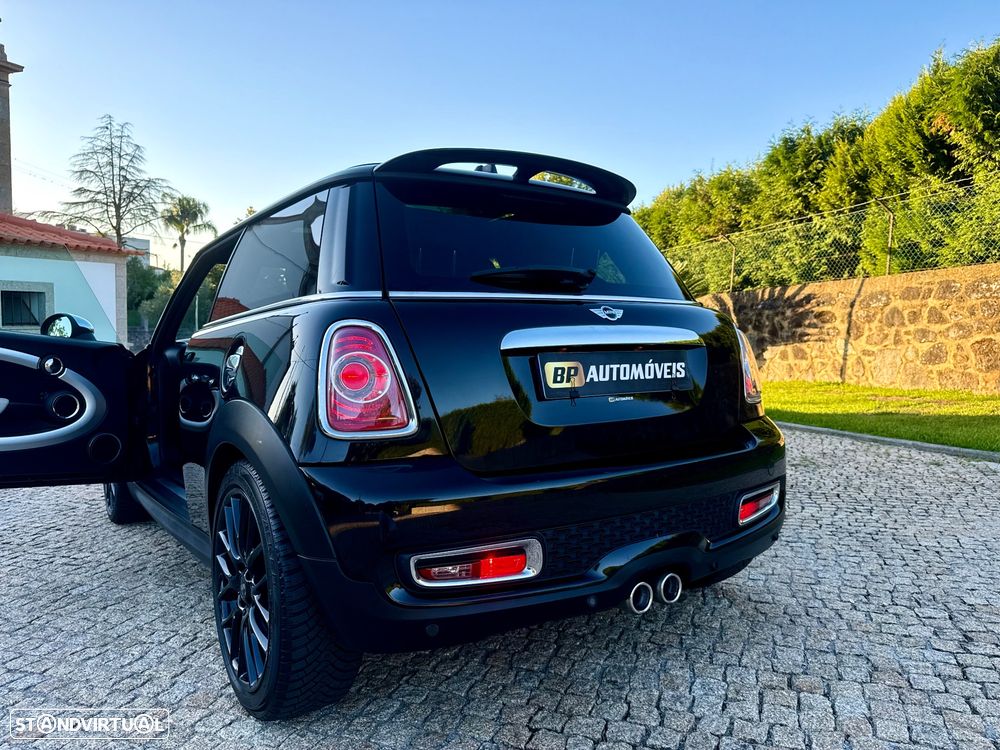 MINI 3 Portas Cooper SD Auto - 51