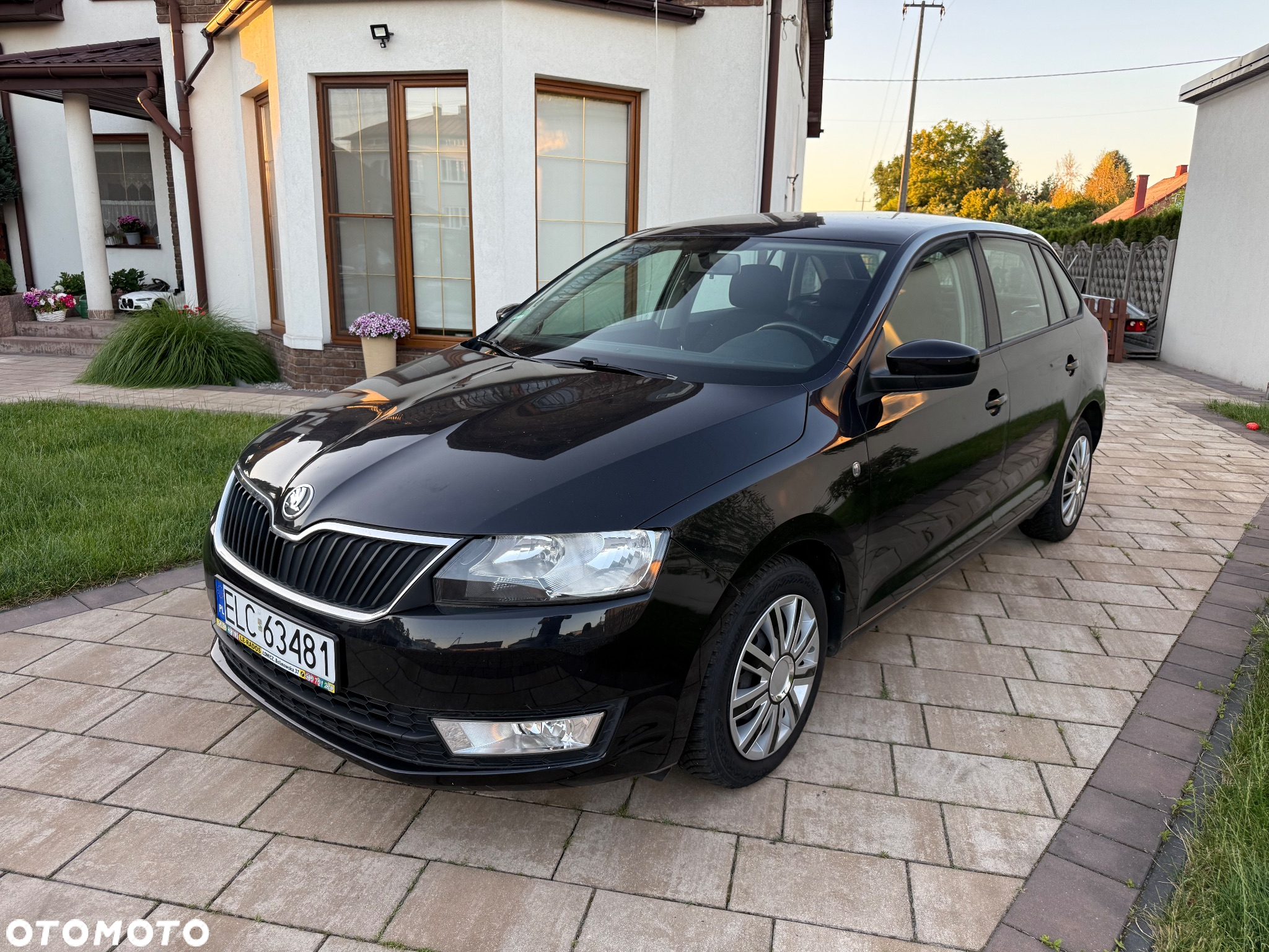 Skoda RAPID 1.2 TSI Edition - 2