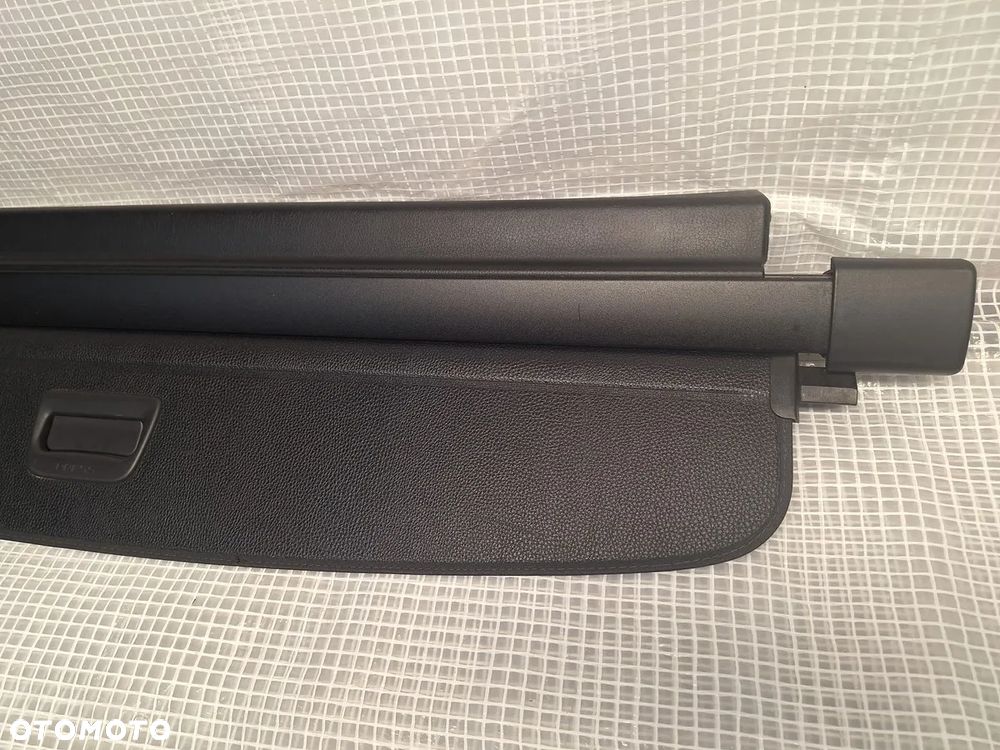 roleta bagaznika vw golf VII 7 5g9  kombi 2012-2020 5g9867871 orginal demontaz - 3