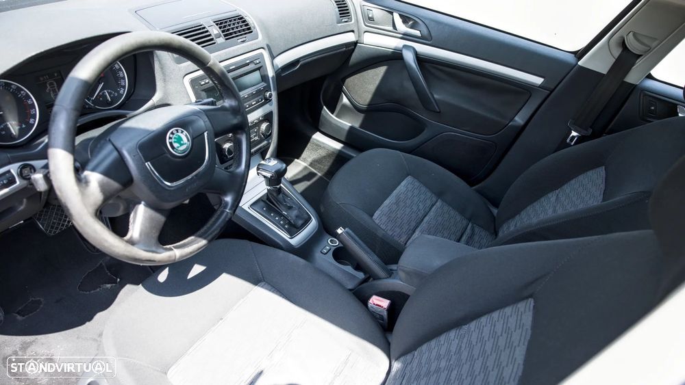 Skoda Octavia Break 1.6 TDi Ambiente DSG - 7