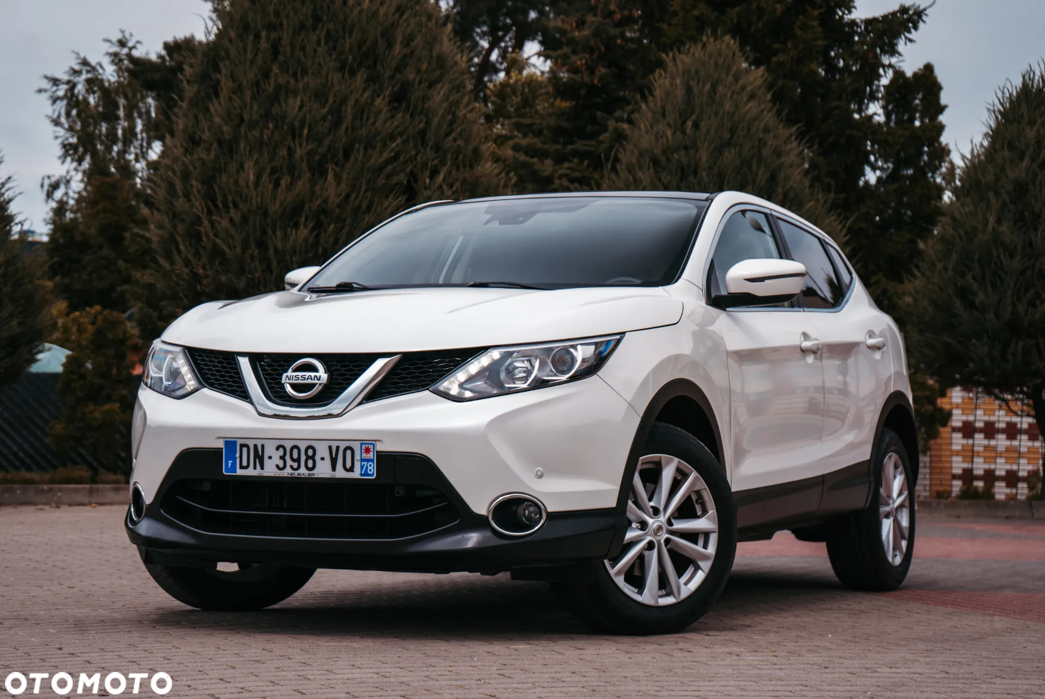 Nissan Qashqai 1.2 DIG-T Tekna - 2