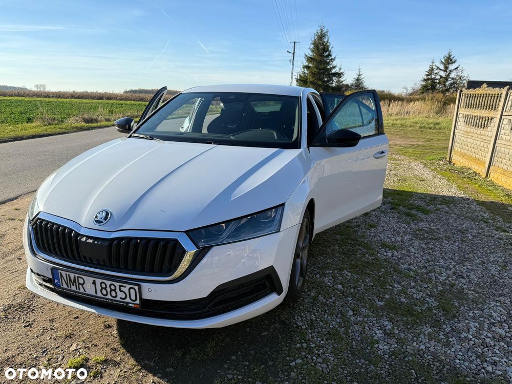 Skoda Octavia - 25