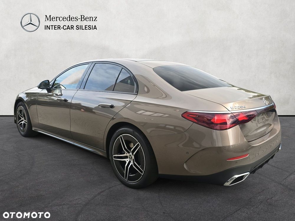 Mercedes-Benz Klasa E - 7