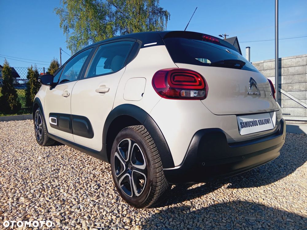 Citroën C3 1.2 PureTech Shine - 22