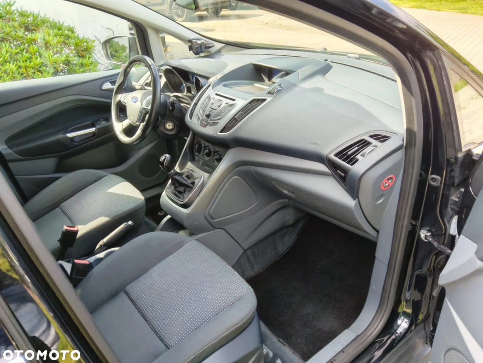 Ford C-MAX 1.6 Ti-VCT Champions Edition - 10