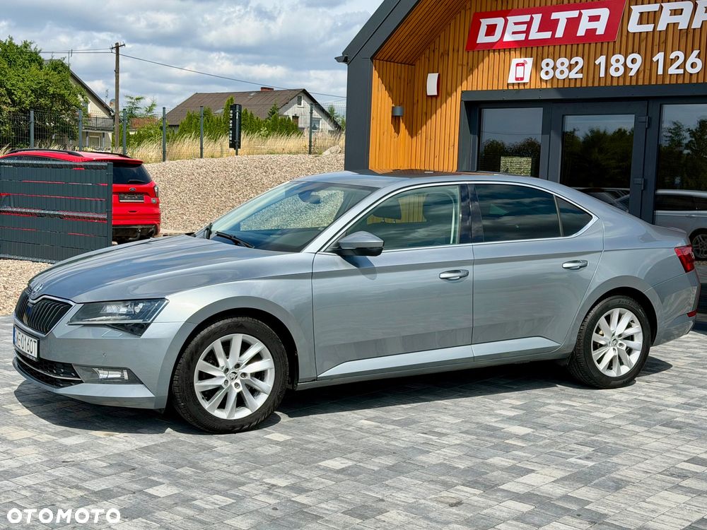 Skoda Superb 1.8 TSI Ambition DSG - 11