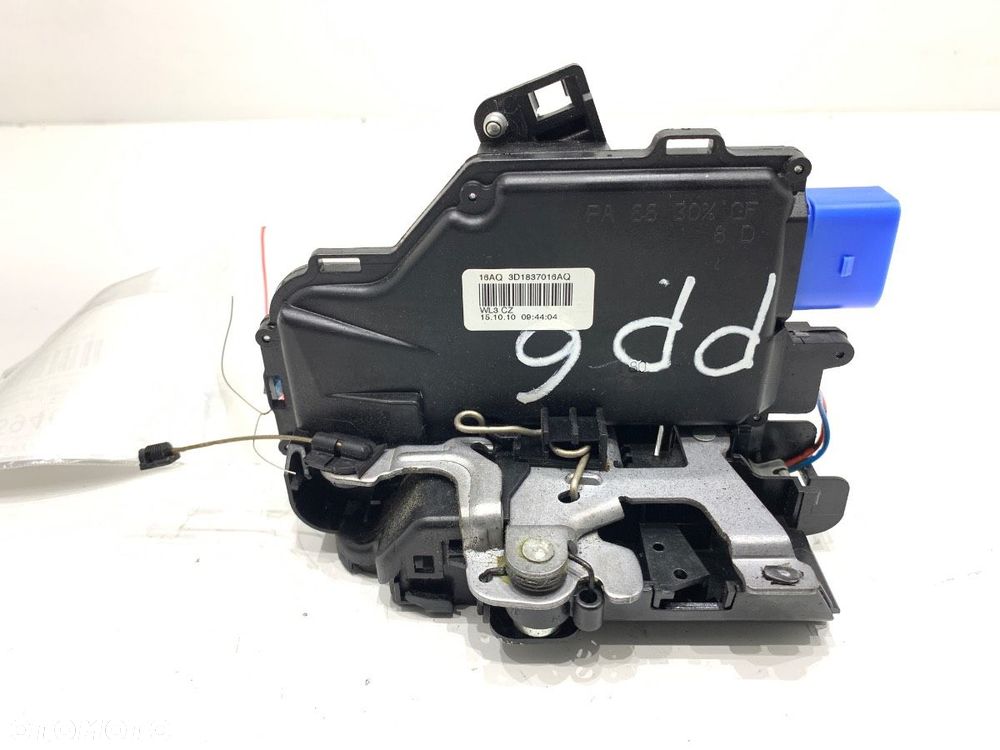 ZAMEK DRZWI PRAWY PRZÓD  VW TOURAN (1T3) 2010 - 2015 2.0 TDI 103 kW [140 KM] olej napędowy 2010 - - 1