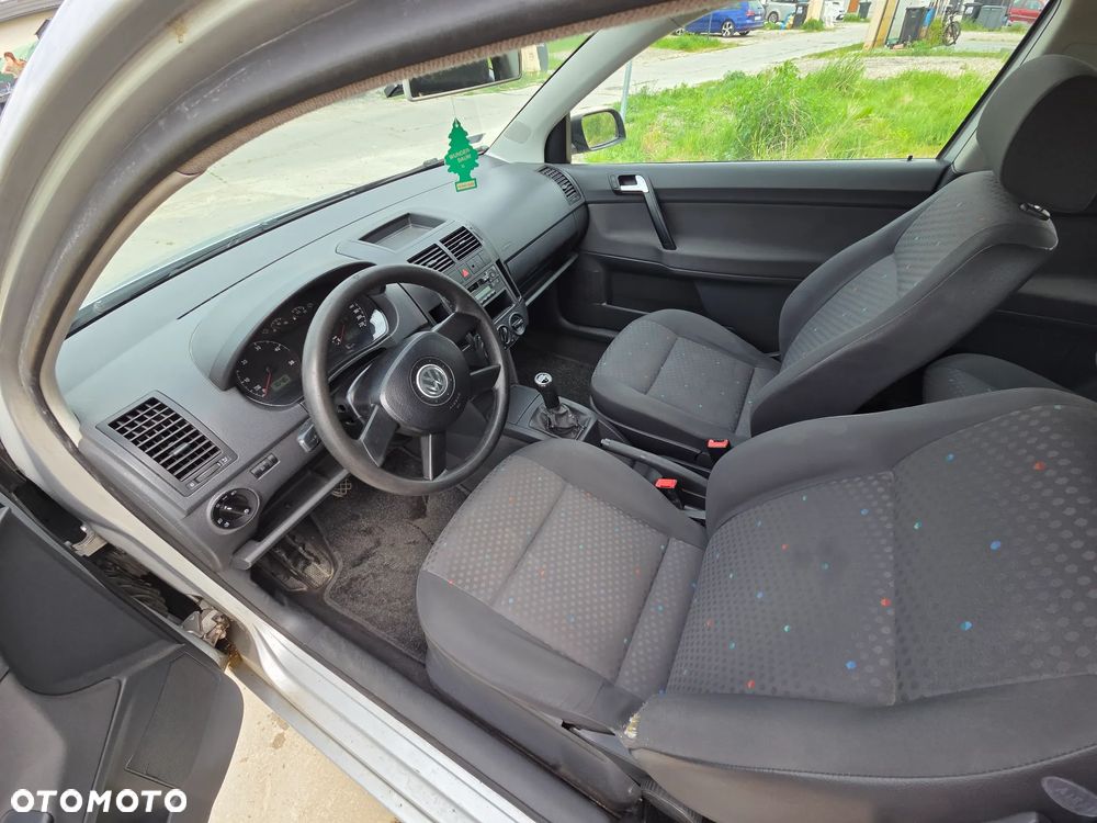 Volkswagen Polo 1.4 TDI Basis - 2