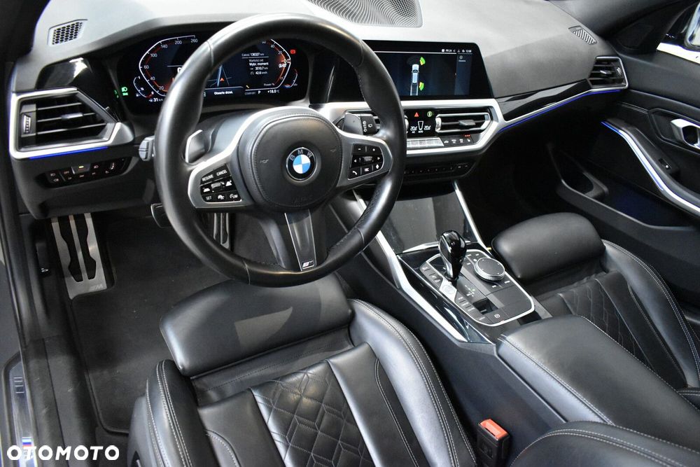 BMW Seria 3 330i xDrive M Sport sport - 6