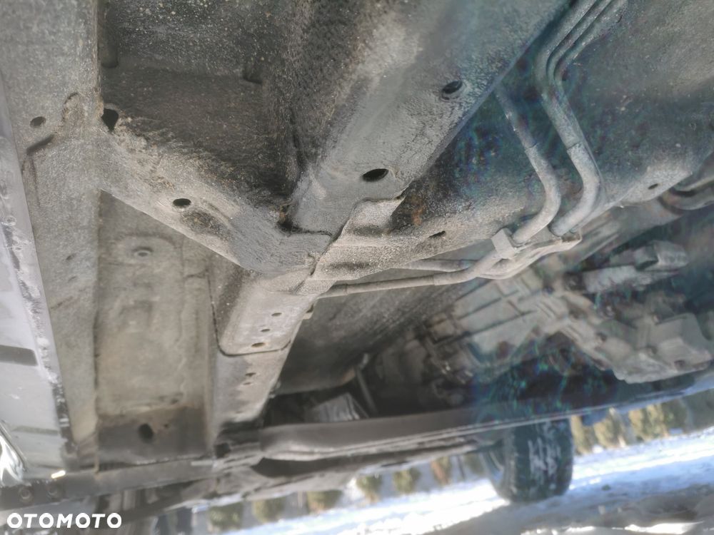 Suzuki Grand Vitara 1.9 DDiS De Luxe - 17