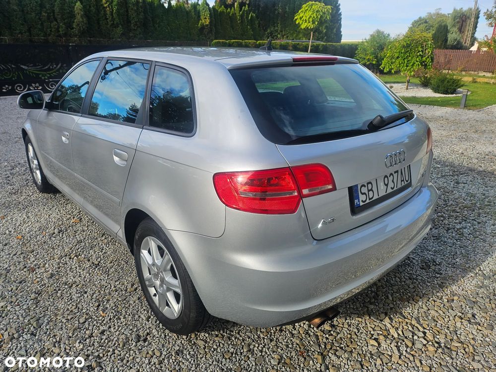 Audi A3 Sportback 1.8 TFSI Attraction - 5