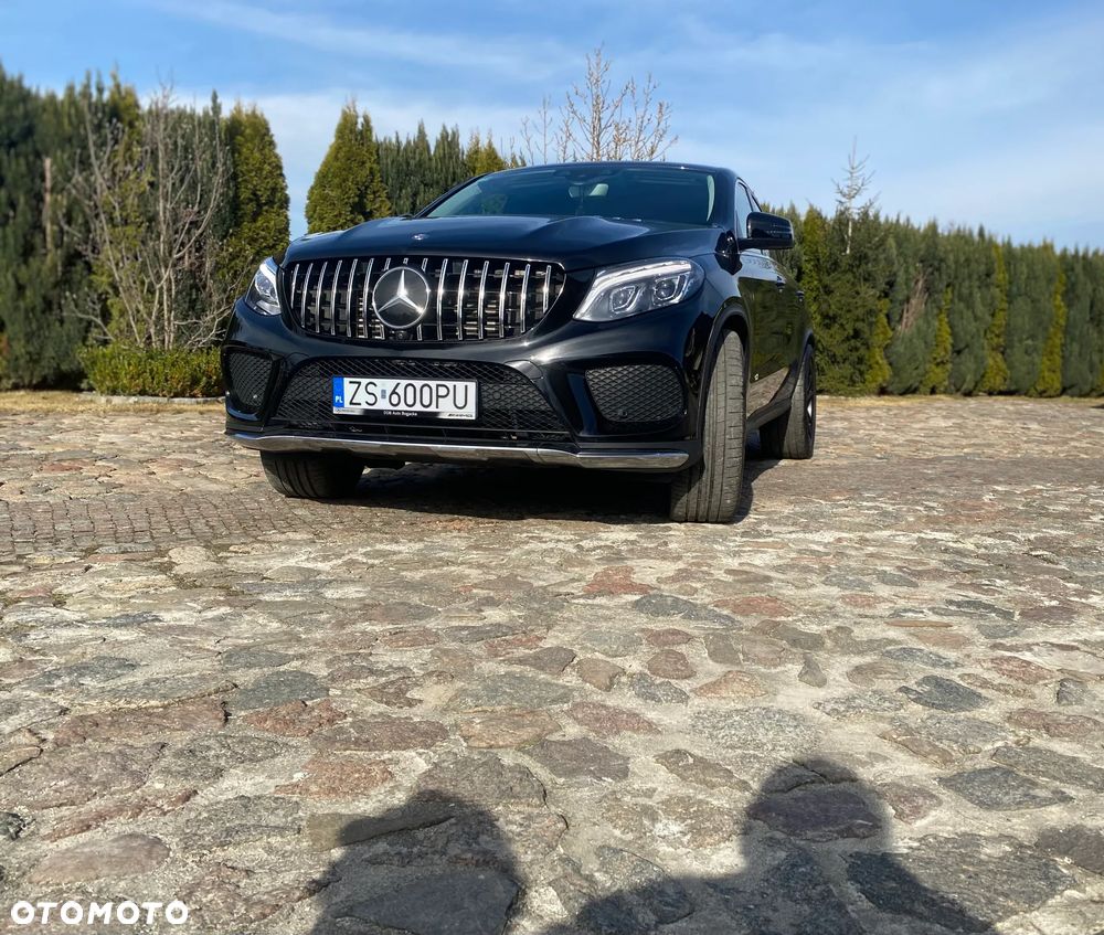Mercedes-Benz GLE - 26