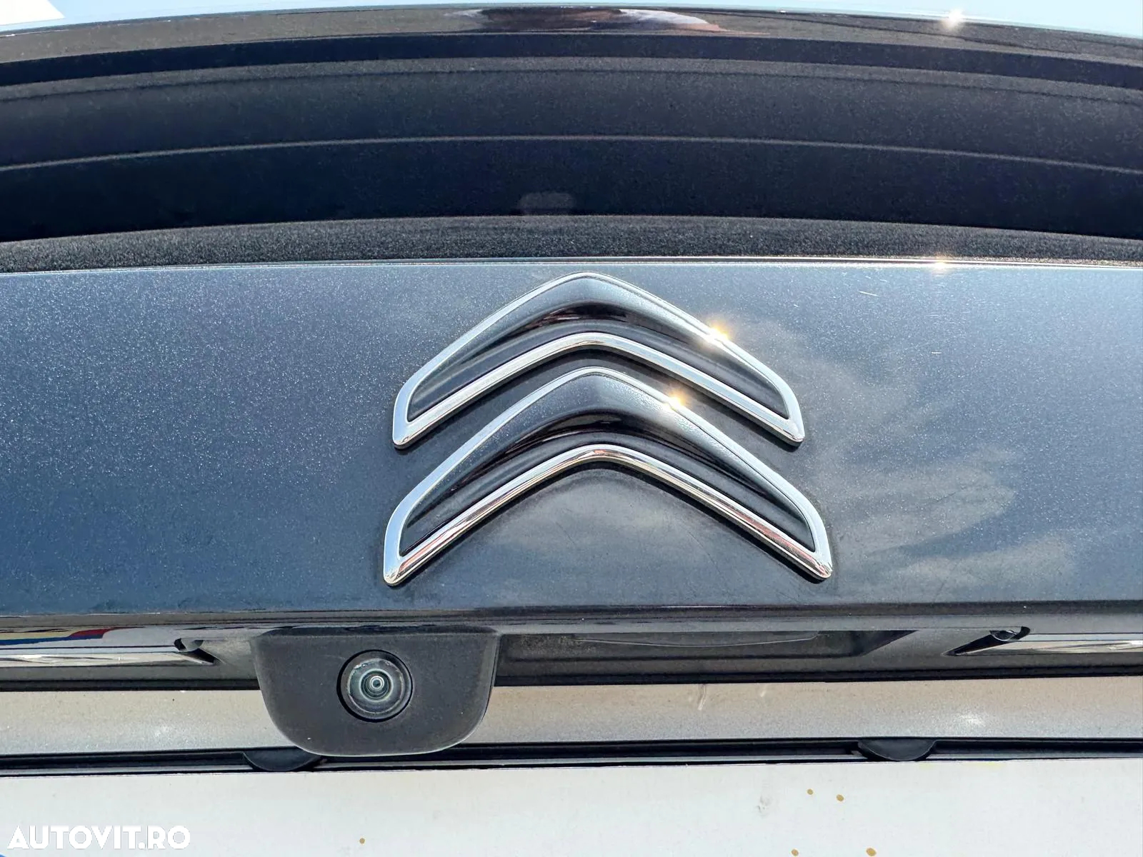 Citroën C4 1.2 PureTech S&S EAT8 Shine - 7
