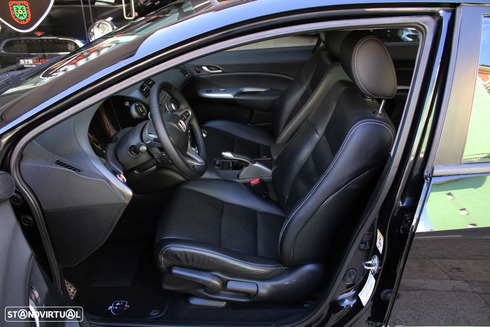 Honda Civic 1.8 Executive NAVI - 21