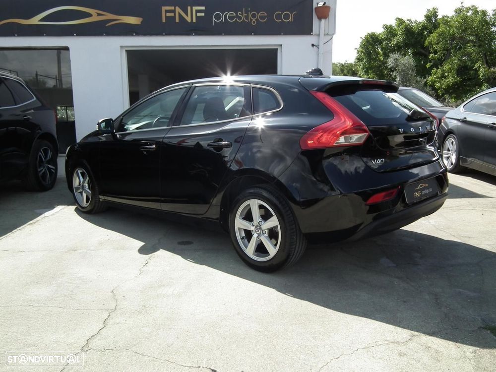 Volvo V40 1.6 D2 Kinetic Eco - 8