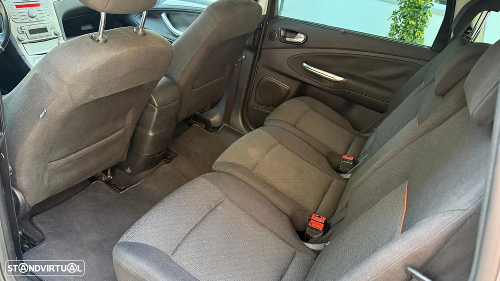 Ford S-Max 1.8 TDCi Titanium 7L - 12