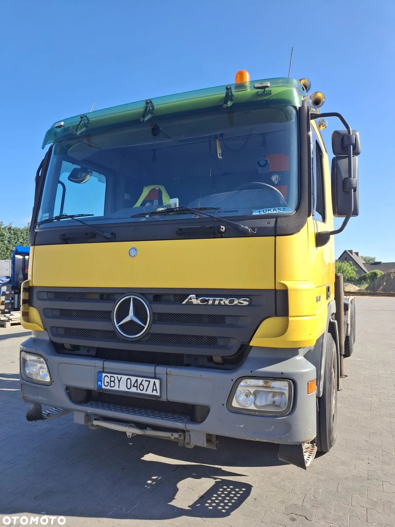 Mercedes-Benz ACTROS - 1