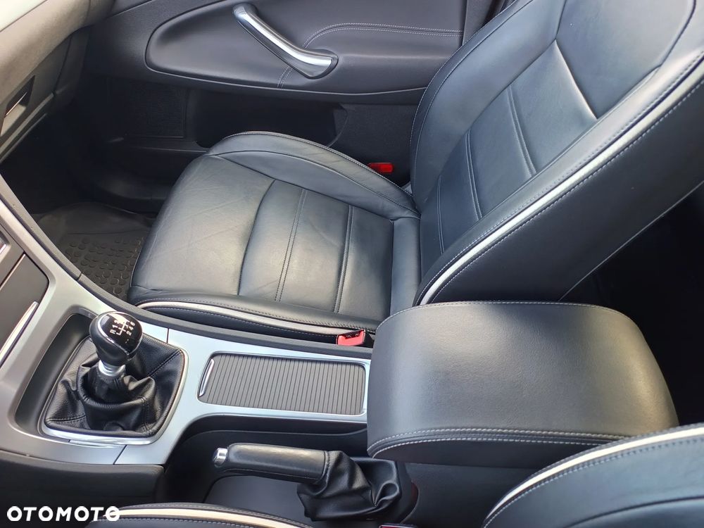 Ford Mondeo SW 2.0 TDCi Gold X - 8