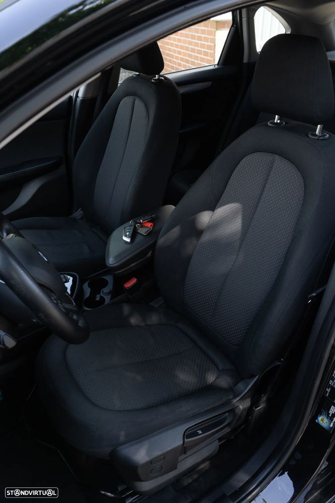 BMW 216 Active Tourer d - 9