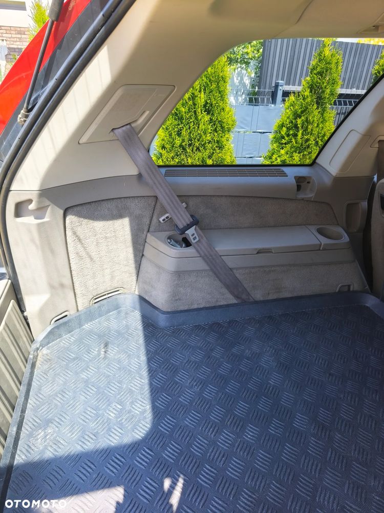 Volvo XC 90 - 9
