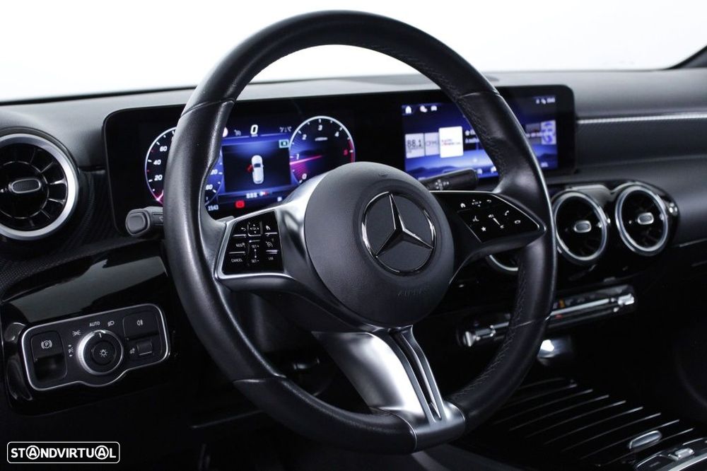 Mercedes-Benz A 180 d Progressive Aut. - 23
