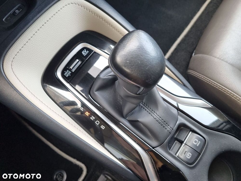 Toyota Corolla 1.8 Hybrid Executive - 23