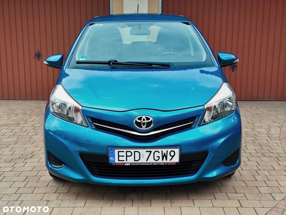 Toyota Yaris 1.33 VVT-i Executive - 11