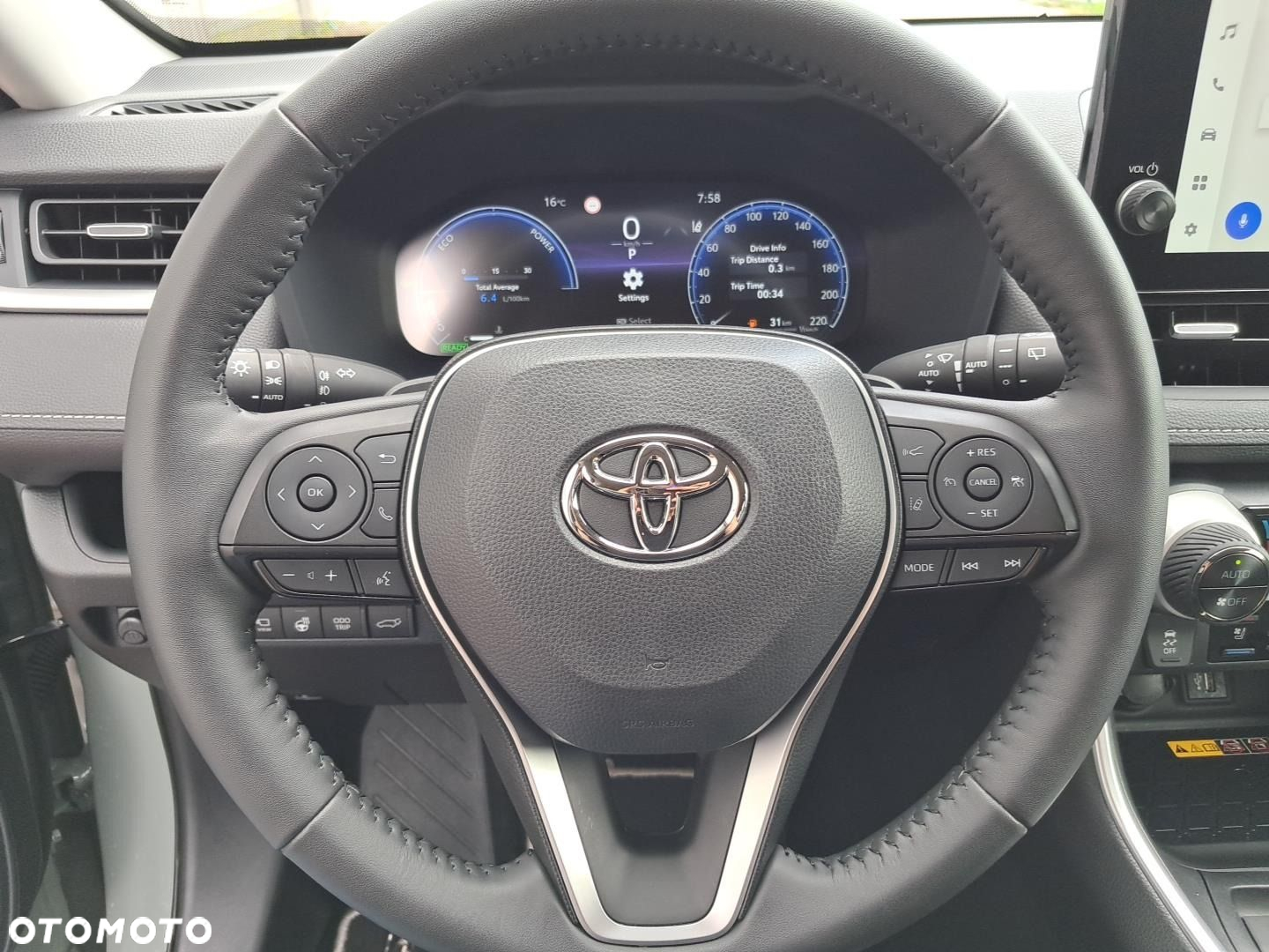 Toyota RAV4 - 7