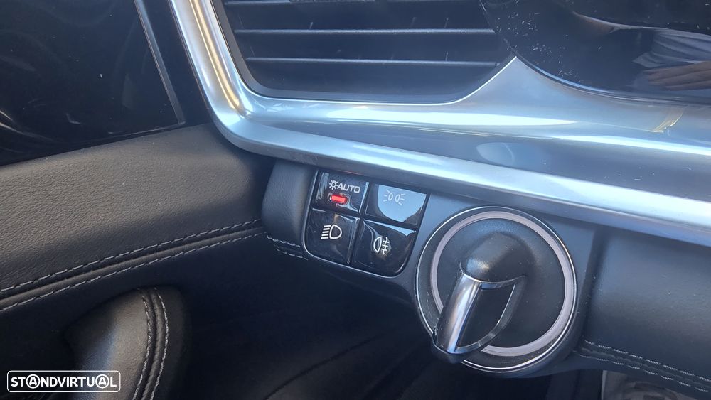 Porsche Panamera 4 E-Hybrid Executive - 42