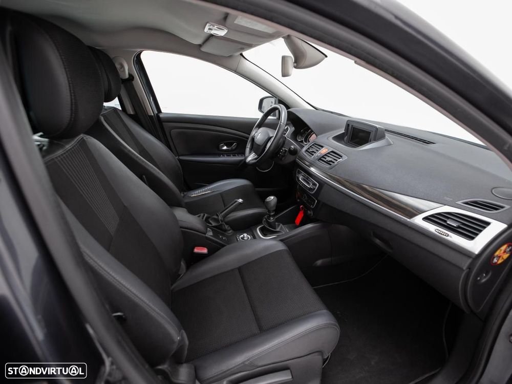 Renault Mégane Sport Tourer - 9