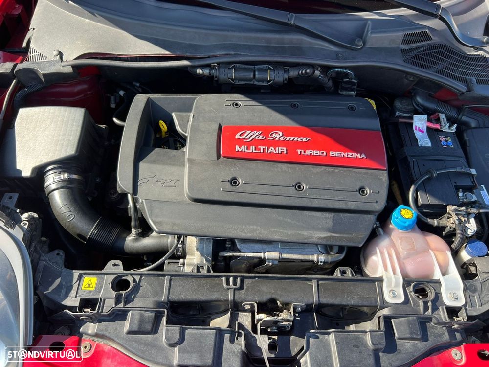 Alfa Romeo MiTo 1.4 T MultiAir Quadrifoglio Verde - 17