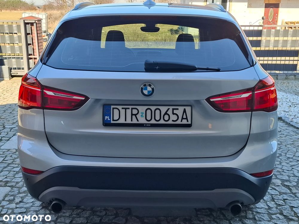 BMW X1 xDrive20i - 6