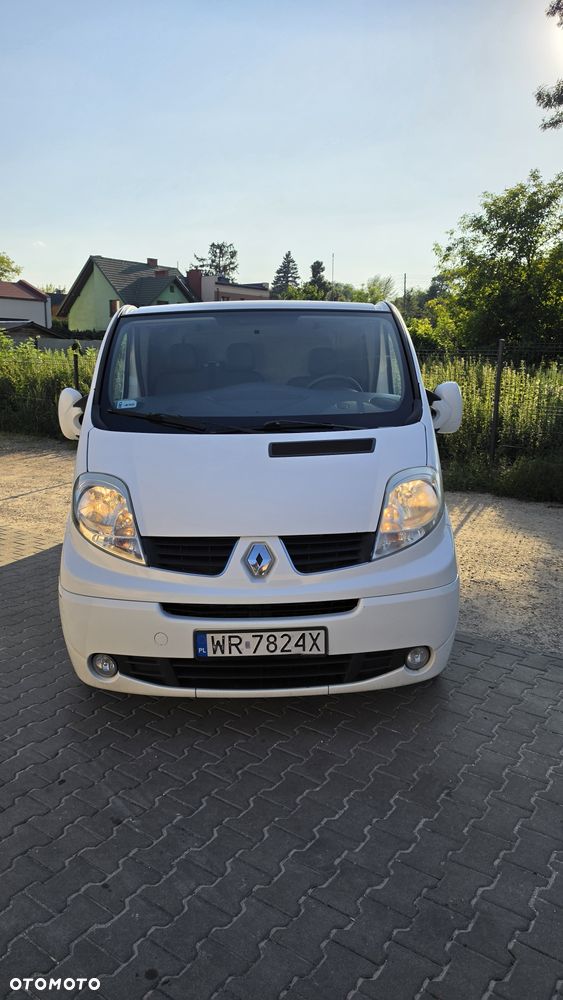 Renault Trafic - 1