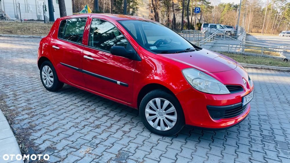 Renault Clio 1.2 16V All Inclusive - 4