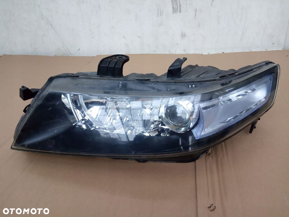 honda accord lift lampa prawa zwykla - 7