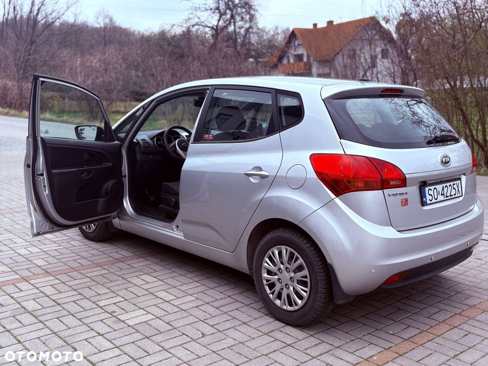 Kia Venga 1.4 L - 7