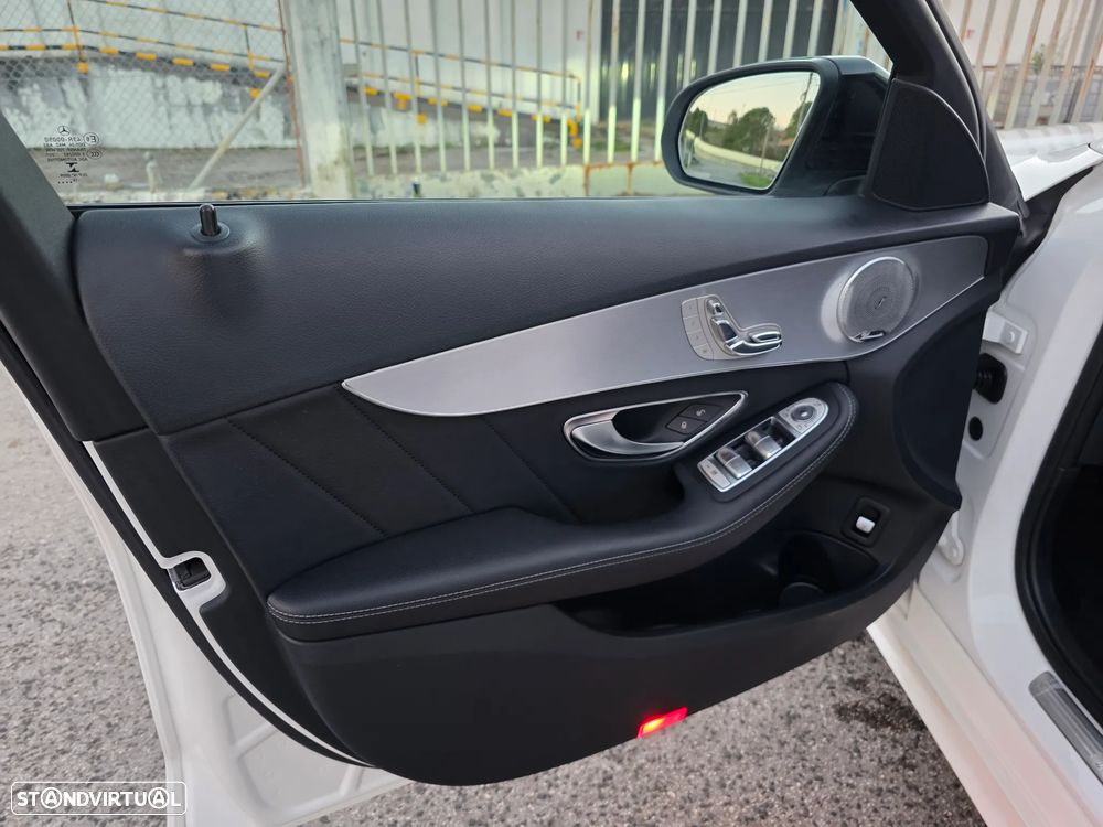 Mercedes-Benz C 220 d AMG Line - 31