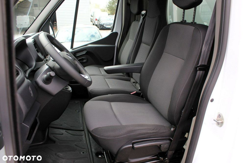 Renault Master - 15