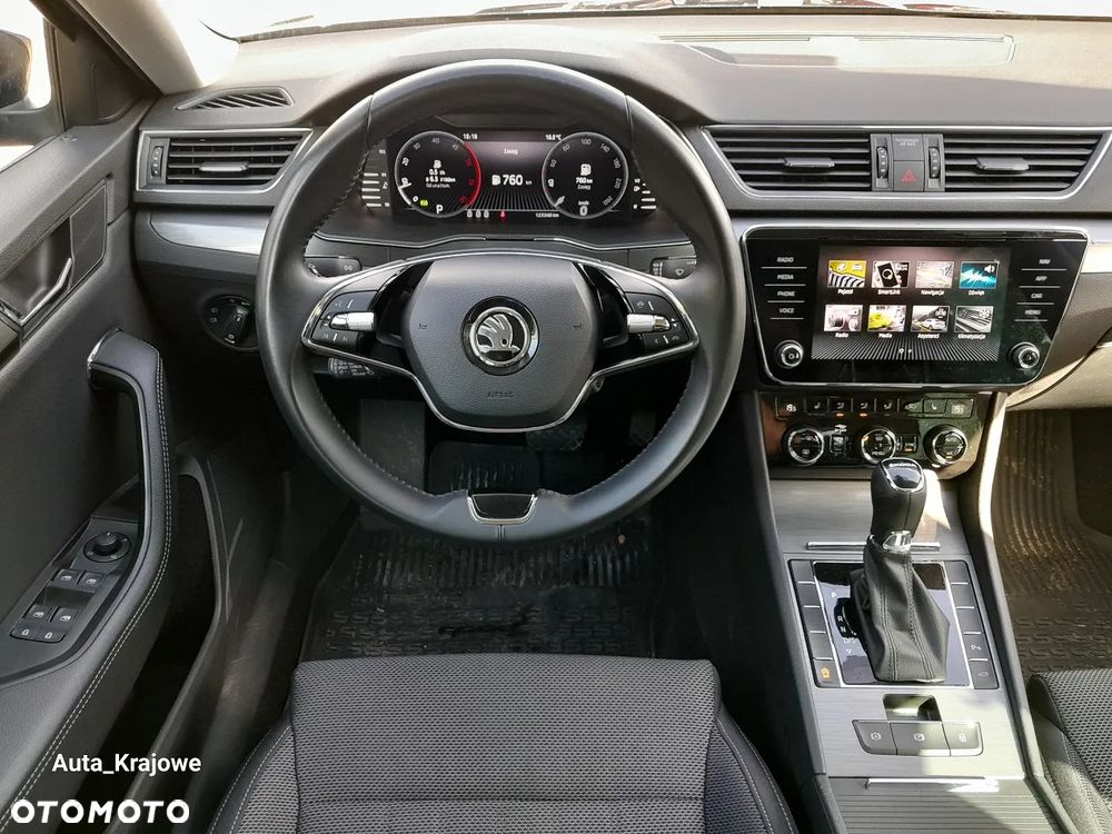 Skoda Superb 2.0 TDI SCR Style DSG - 11