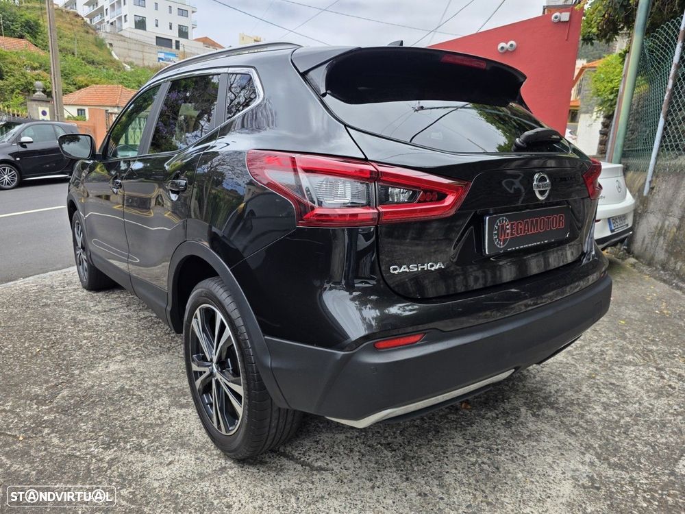 Nissan Qashqai 1.5 dCi N-Connecta J18 - 4