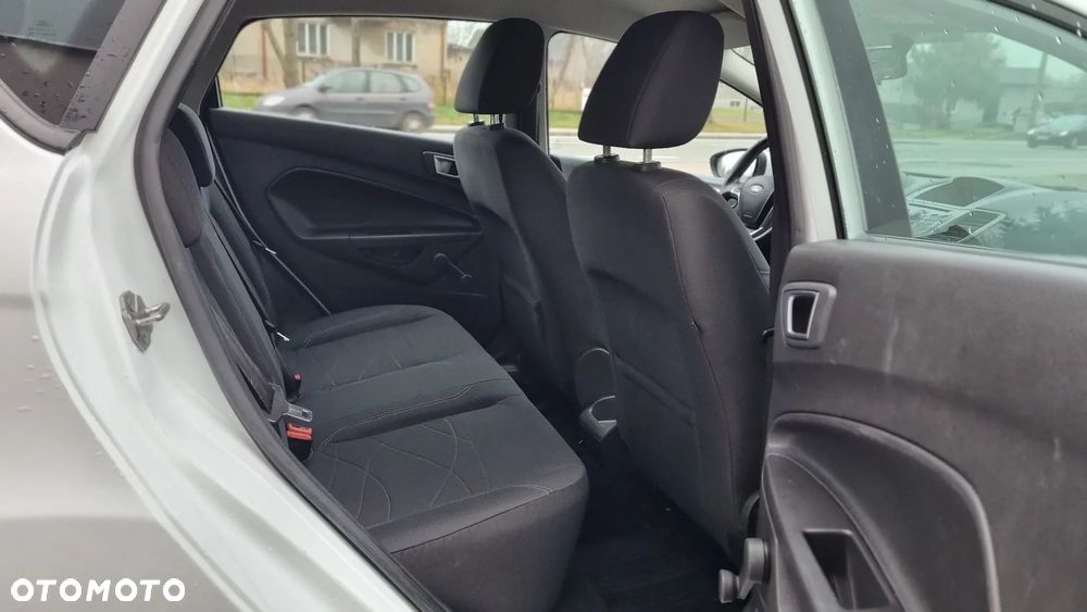 Ford Fiesta 1.25 Trend EU5 - 17