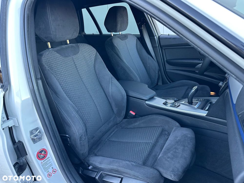 BMW Seria 3 320d Sport Line - 16