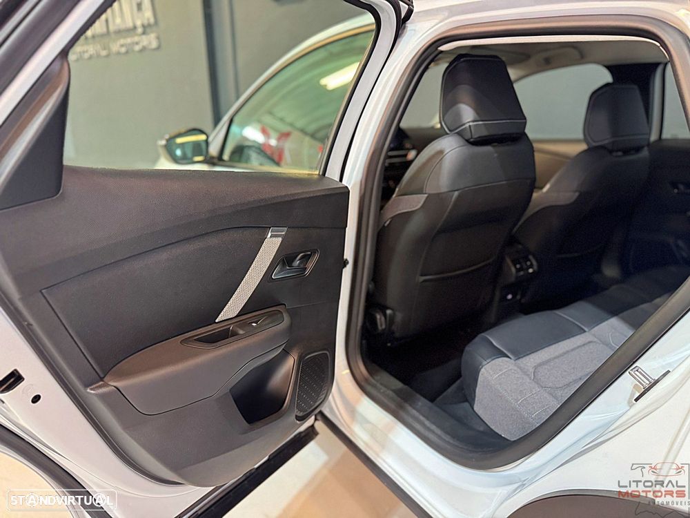 Citroën C4 X 1.2 Hybrid Plus e-DSC6 - 15