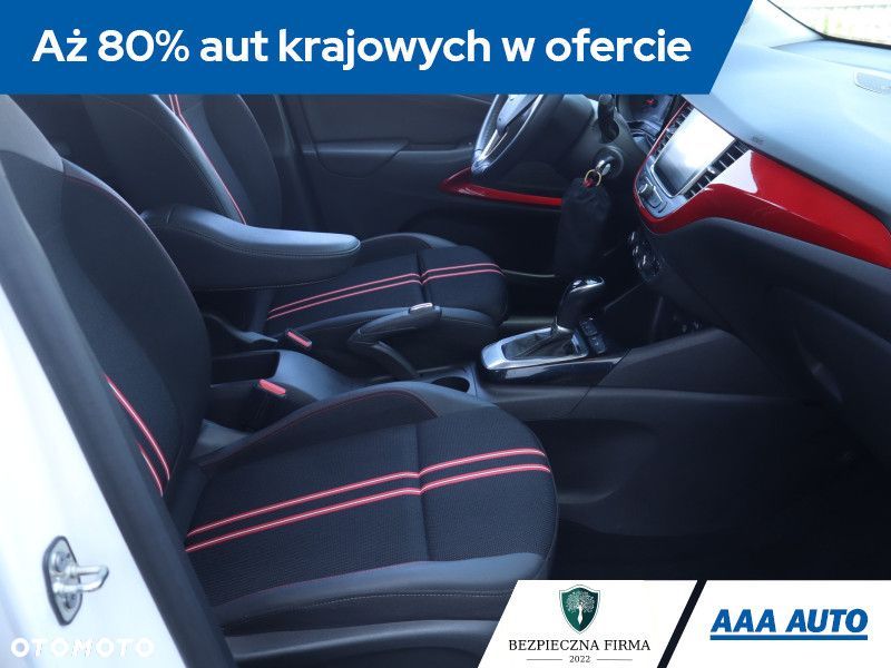 Opel Crossland X - 11