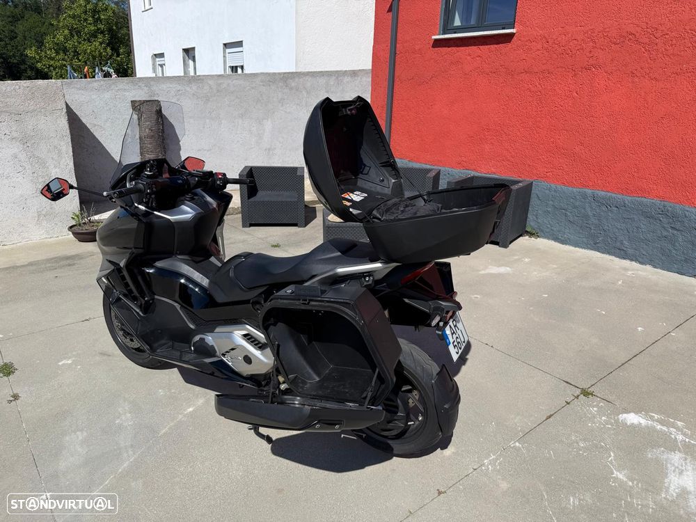 Honda Forza 2022 - 3