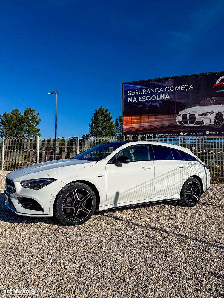 Mercedes-Benz CLA 250 - 4