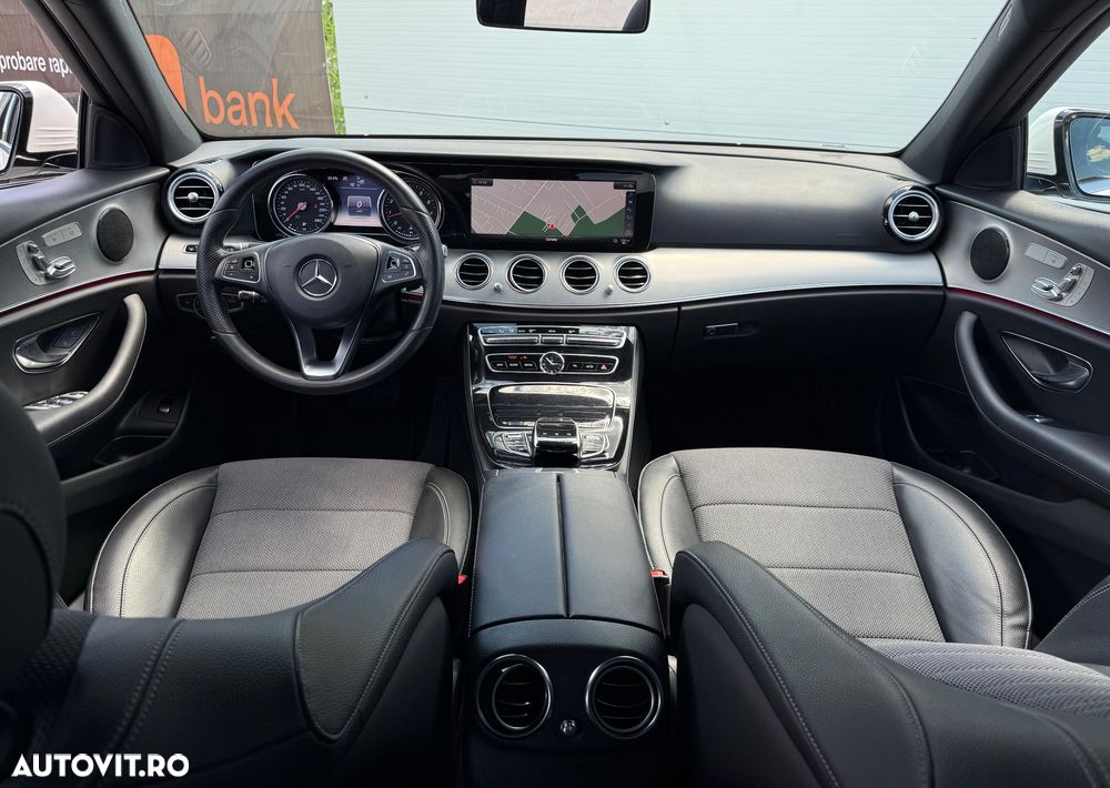 Mercedes-Benz E 200 4MATIC 9G-TRONIC - 11